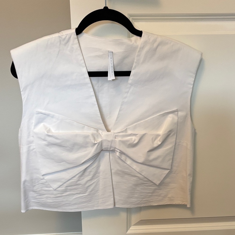 Chic White Bow Blouse